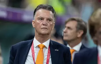 المنتخب الوحيد الذي قد يُجبر فان غال على التراجع عن قرار الاعتزال