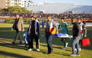خروج اللاعب قفة مُصابا
