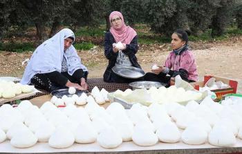 الجعاجيل الخليلية.. أصول المهنة كما ترويها الحاجة 