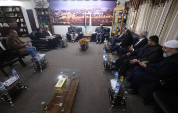 وكيل وزارة الأوقاف يستقبل وفداً من نقابة أطباء فلسطين