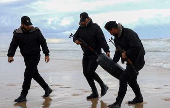 الشرطة البحرية تكشف عن ضبط كمية كبيرة من المخدرات بخان يونس