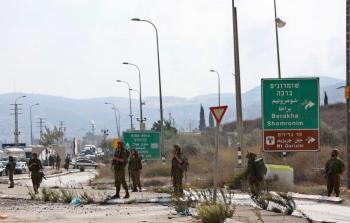 الاحتلال يضيق الخناق على الفلسطينيين في نابلس