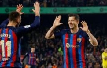 قطار برشلونة يدهس قادش ويواصل سلسلة انتصاراته
