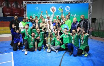 الصداقة يتوج بكأس السوبر لكرة الطائرة بفوزه على خدمات جباليا