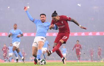لاعب مانشستر سيتي مطلوب في برشلونة بأمر تشافي