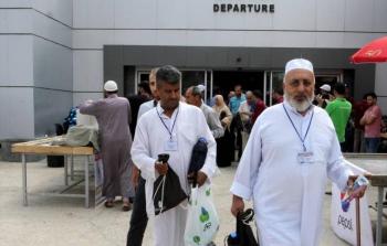 مغادرة الفوج الحادي عشر من معتمري غزة عبر معبر رفح