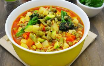 شوربة لبنانية