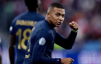 مبابي قائدا لمنخب فرنسا على حساب غريزمان