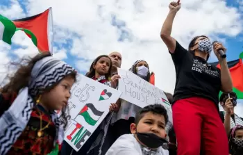استطلاع: 49٪ من الديمقراطيين في الولايات المتحدة متعاطفون مع الفلسطينيين