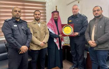 رئيس مجلس إدارة شركة الحساينة لمعدات الإطفاء يهنئ مدير عام الدفاع المدني الفلسطيني بالمنصب الجديد