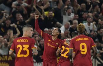 روما يتأهل لنصف نهائي الدوري الأوروبي بعد مباراة ماراثونية مع فينورد