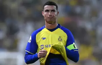 هل سيشارك رونالدو في مباراة النصر والخليج؟
