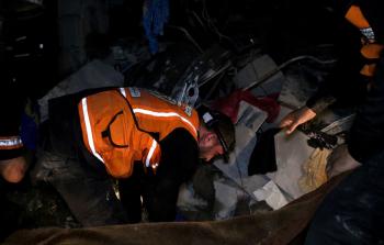 اطقم الدفاع المدني في قطاع غزة