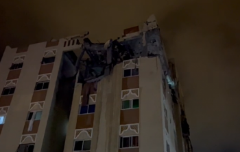 شهيد وإصابات في استهداف شقة سكنية جنوب قطاع غزة