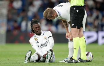 إصابة كامافينغا تربك ريال مدريد قبل مباراة مانشستر سيتي