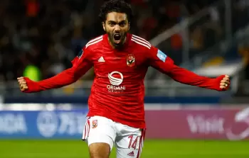 تفاصيل العرض السعودي للاعب حسين الشحات نجم الأهلي