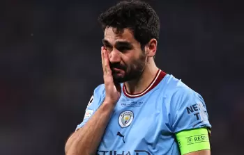 تفاصيل عرض الاتحاد السعودي لخطف غوندوغان قبل برشلونة