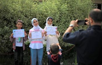 وزارة التعليم في غزة تعلن موعد توزيع الشهادات المدرسية