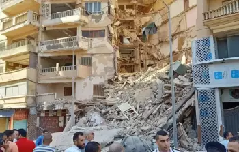انهيار مبنى مكون من 14 طابقـًا في الإسكندرية