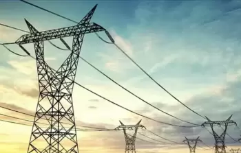 ترتيبات لعودة خطوط الكهرباء المصرية إلى الخدمة