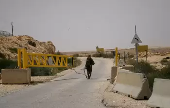 الإعلام العبري يكشف تفاصيل جديدة حول عملية معبر العوجا