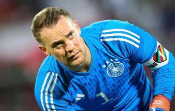 مدرب منتخب ألمانيا يصدم مانويل نوير