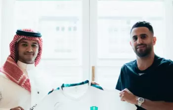 رسمياً: الأهلي السعودي يضم رياض محرز من مانشستر سيتي