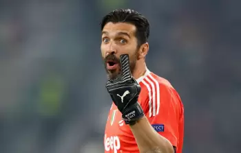 بوفون على رادار نادي الهلال السعودي