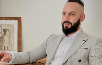 أجهزة السلطة تحاصر المطارد للاحتلال عدي الشحروري وتطالبه بتسليم نفسه