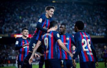 لاعبي برشلونة