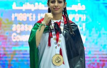 ليليان عليص.. تسدد ضربة ذهبية على حلبة 