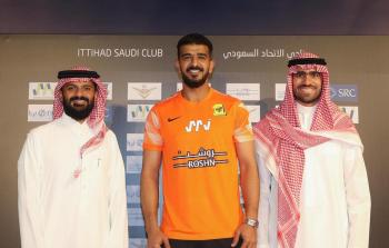 المعيوف ينتقل من الهلال إلى الاتحاد