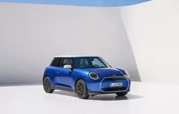 هل سمعت عن ميني كوبر الكهربائية؟ تعرف على ميزاتها