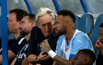 سبب الأزمة بين نيمار وجيسوس مدرب الهلال