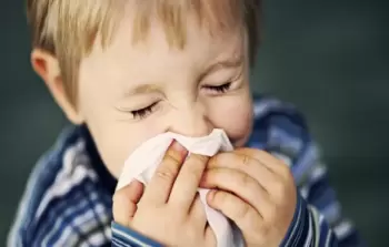 ثلاث وسائل منزلية لعلاج نزلات البرد لدى الأطفال