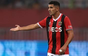 اللاعب الجزائري يوسف عطال