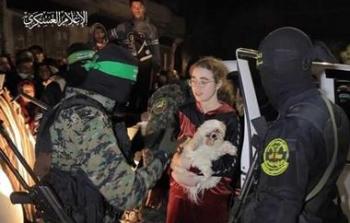 مستوطنة إسرائيلية مفرج عنها: والدتي قُتلت بنيران جيشنا في 7 أكتوبر