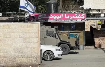 فيديو يظهر اعتداء جيش الاحتلال بالضرب على مسعف فلسطيني بجنين