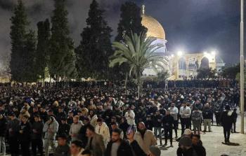 90 ألف مصلٍ يؤدون صلاتي العشاء والتراويح في المسجد الأقصى