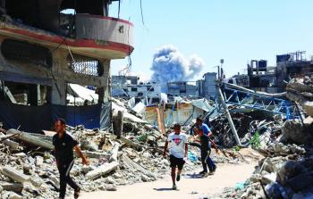 الدفاع المدني: وصلتنا مناشدات لعائلات محاصرة بالشجاعية