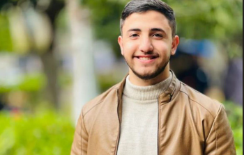 قصَّة أمّ استقبلت وحيدها بالكفن ولَم يَأْت مِن الباب