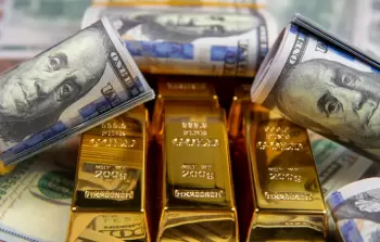 هبوط الدولار وصعود الذهب