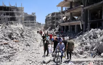 محو غزة: عام من الإبادة الجماعية وانهيار النظام العالمي