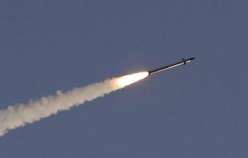 حزب الله يوجه رشقة صاروخية كبيرة لشمالي حيفا
