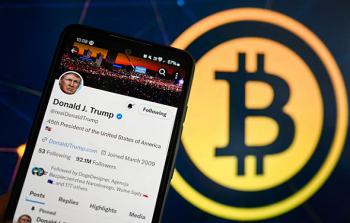 البتكوين يسجّل رقمًا قياسيًّا يفوق 75 ألف دولار مع تقدّم ترامب