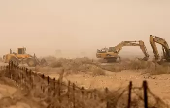 خطط عسكرية إسرائيلية لتسريع بناء سياج على طول الحدود مع الأردن