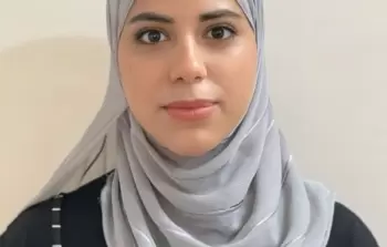 شذى الصباغ (22 عاماً) تعمل مراسلة حرة ونشطت في تغطية أحداث جنين