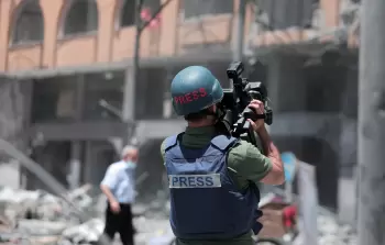حماس: جرائم الاحتلال ضدَّ الصَّحفيين الفلسطينيين لن تفلح في تغييب دورهم وإخماد صوتهم