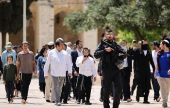 مستوطنون يقْتحمون المسجد الأقصى ويؤدُّون طقوسًا تلموديَّة