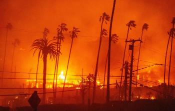 حرائق لوس أنجلوس الأكبر منذ 40 عاما